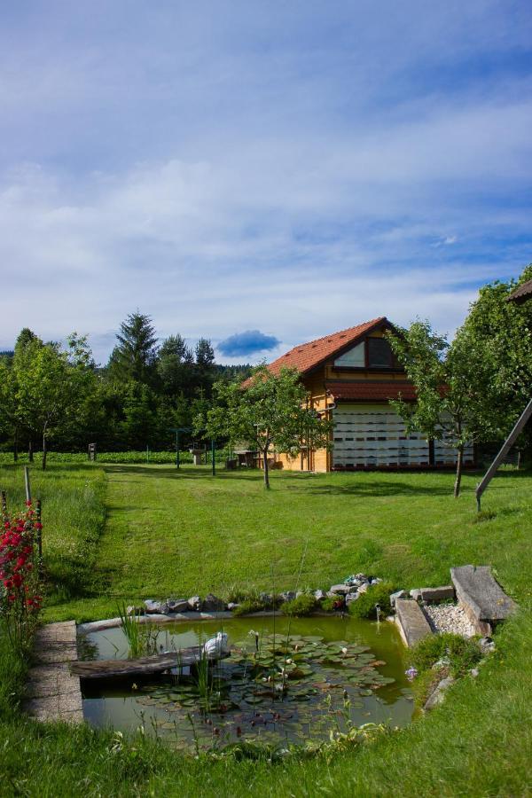 Hotel Bee House Maya Rob Exterior foto